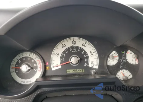 2008 Toyota Fj Cruiser z USA, uszkodzony, nr VIN JTEBU11F18K019688